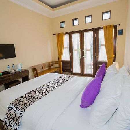 Mae Mae Beach House Batununggul Екстериор снимка