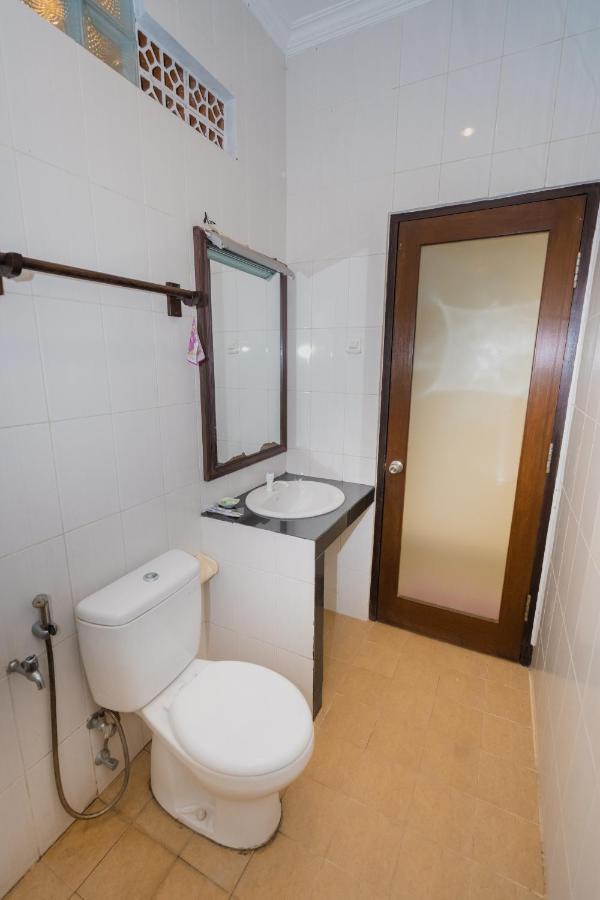 Mae Mae Beach House Batununggul Екстериор снимка