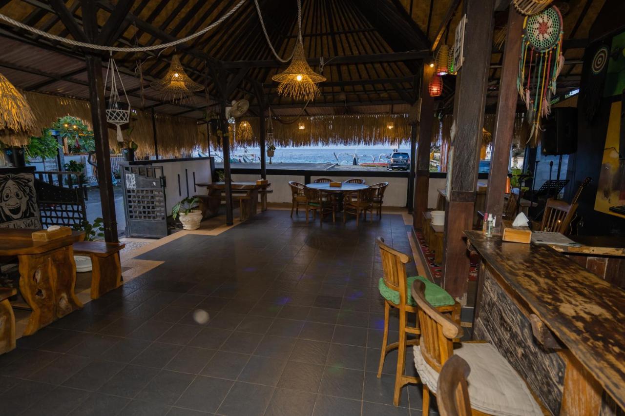 Mae Mae Beach House Batununggul Екстериор снимка